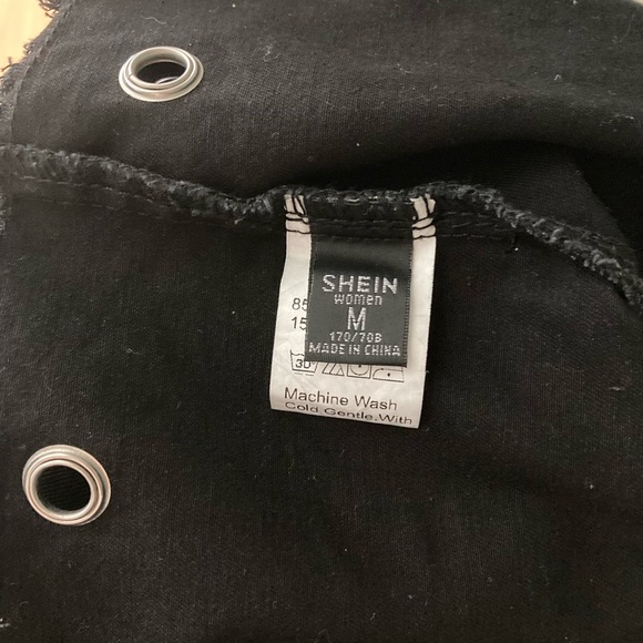 SHEIN black jean jacket - Picture 3 of 5